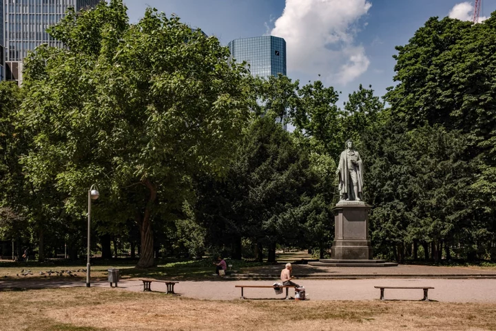 Heat Builds in Germany This Week as Iberia Finally Gets Cooler