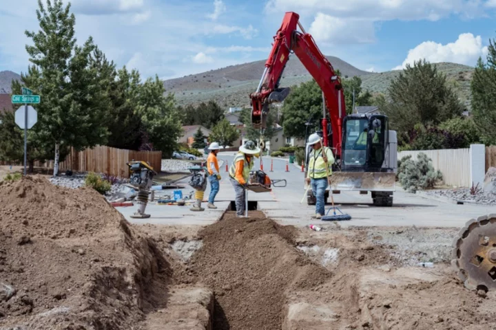 Private firms scour booming Nevada desert for water profits