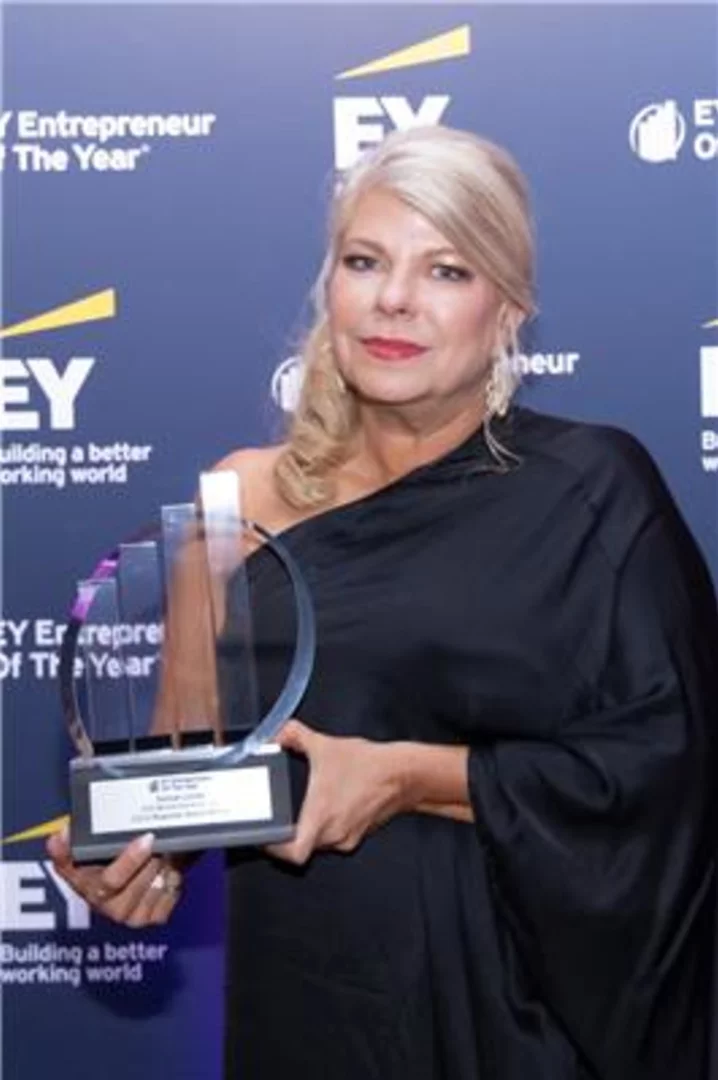 EY Announces Sonya Locke of EDS Service Solutions, LLC as an Entrepreneur Of The Year® 2023 Southeast Award Winner