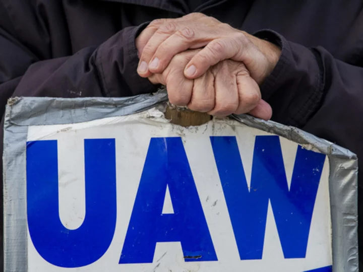 UAW to vote on strike authorization next week as president says talks with Detroit 3 moving slowly