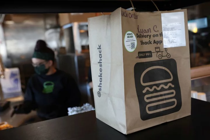 Activist investor Engaged Capital plans proxy battle at Shake Shack - WSJ