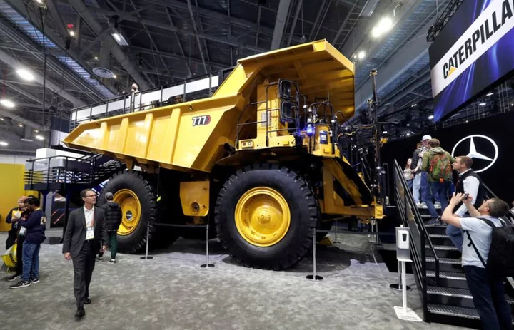 Caterpillar profit rises on construction equipment demand