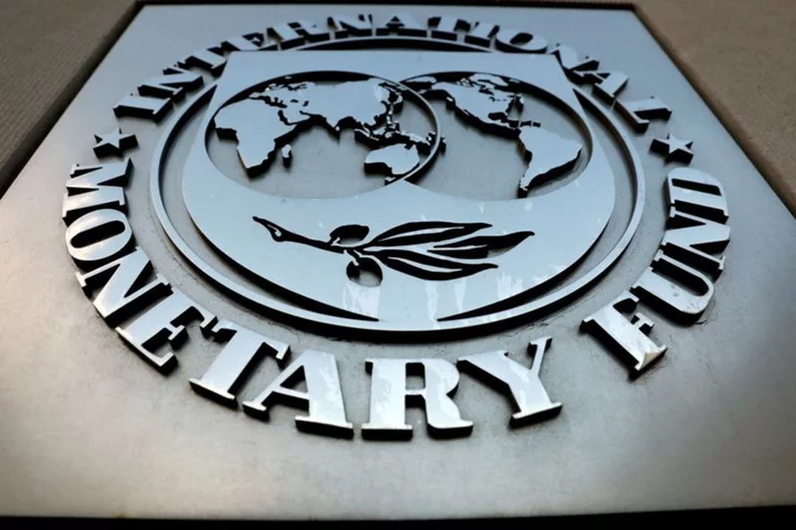 Lebanon economic crisis worsened by vested interests, IMF says