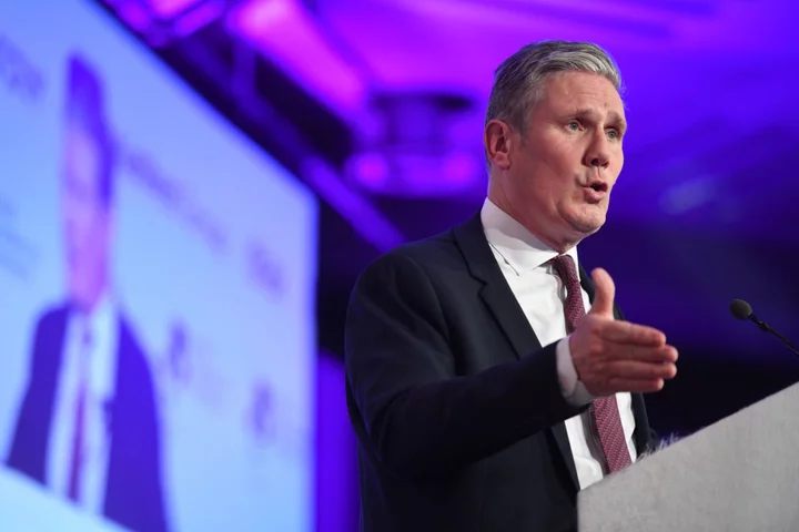 Keir Starmer Promises Spending Restraint if Elected