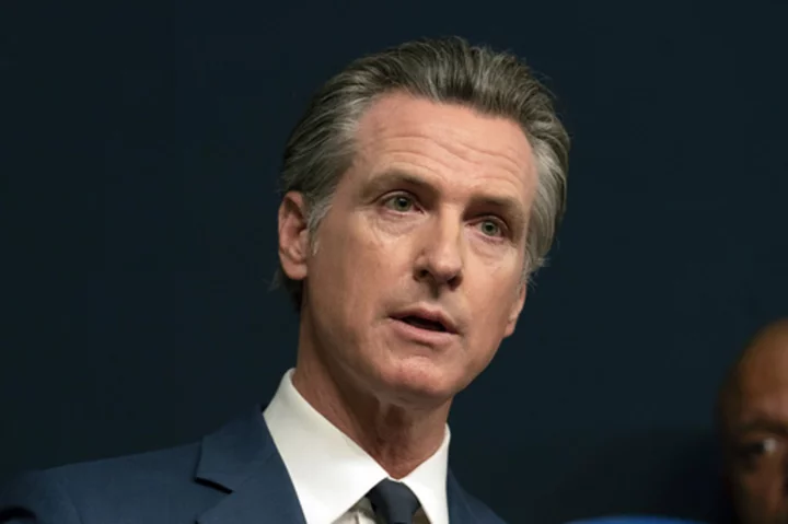 California Gov. Gavin Newsom signs law requiring big businesses to disclose emissions