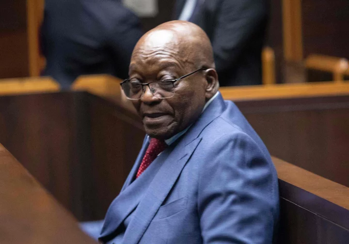 South Africa’s Ex-Leader Zuma Is Freed as Thousands Released