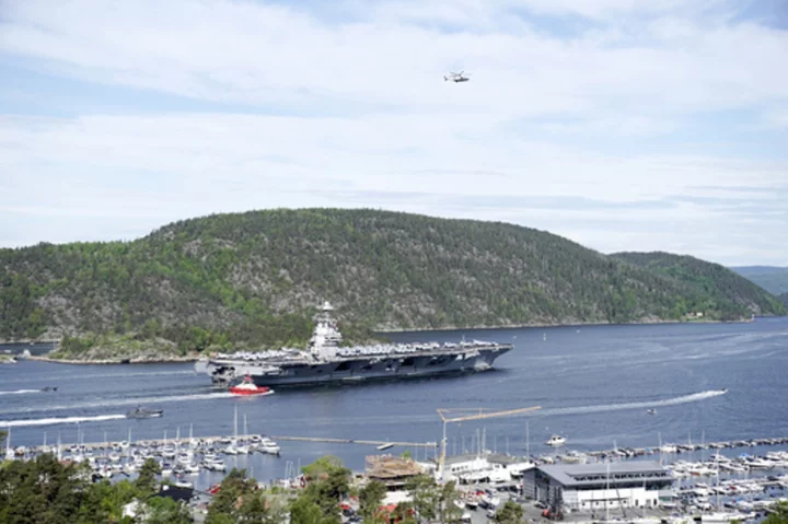 US aircraft carrier arrives in NATO-member Norway