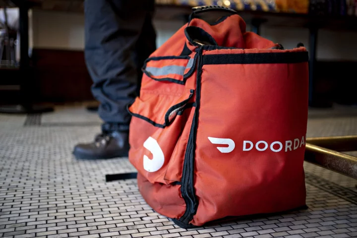 DoorDash Introduces Hourly Minimum Wage Option for Dashers