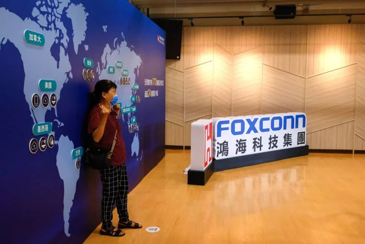 Amid Foxconn probe, China tells Taiwan firms to play positive role in ties