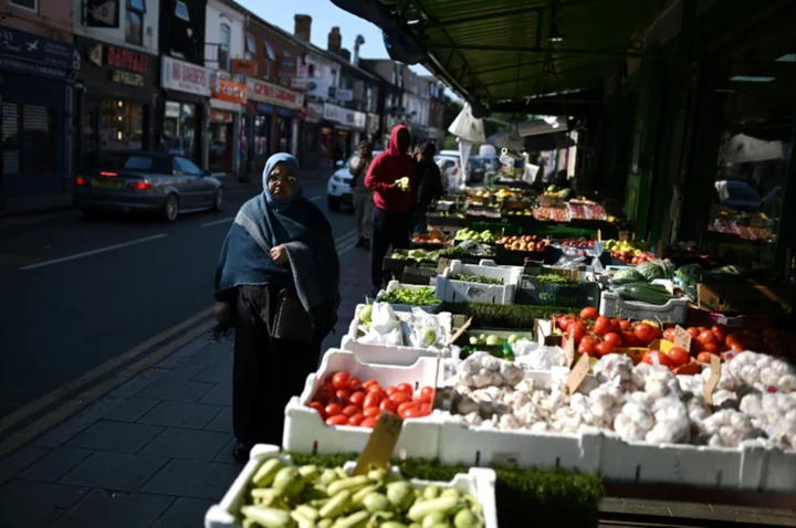 Under-threat UK balti restaurants keep calm and curry on