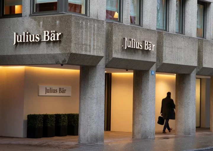 Julius Baer shares slide another 5% on Signa worries