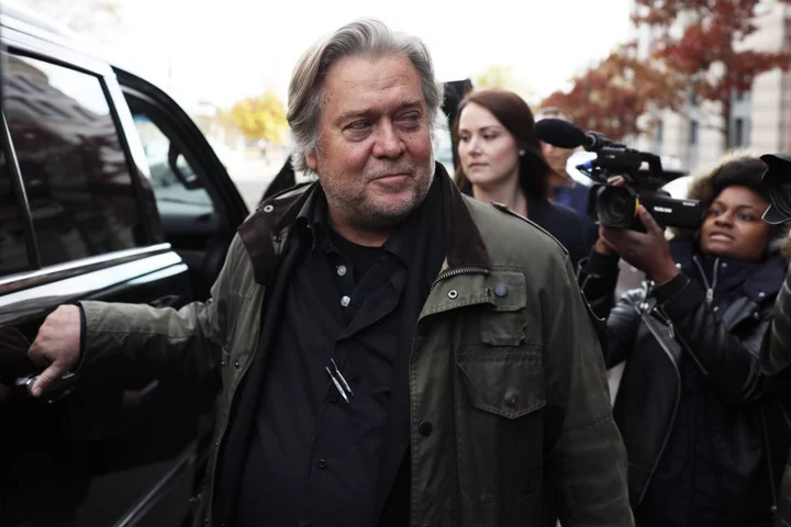 Steve Bannon’s Attorney Asks Appeals Panel to Toss Contempt Conviction