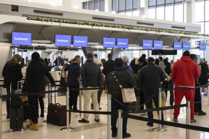 US to propose new rules for airline cancellations, delays