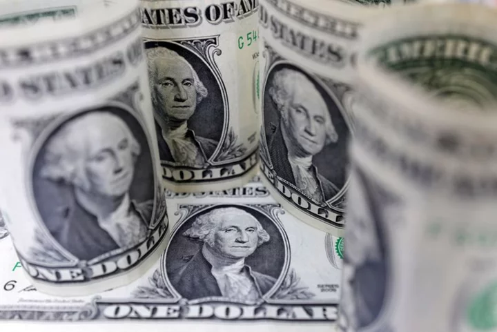 Dollar struggles before payrolls test; Aussie rebounds