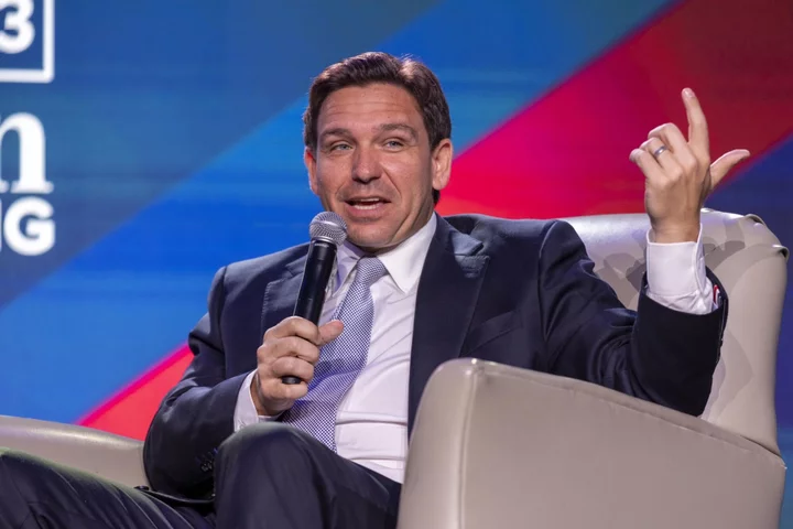 DeSantis Faces Make-or-Break Moment at First GOP Debate