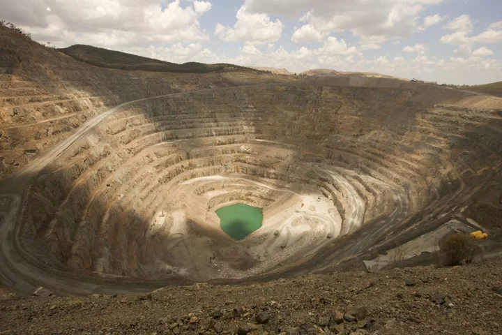 Newcrest Gold Mine Faces Probe for Dust Pollution in Australia