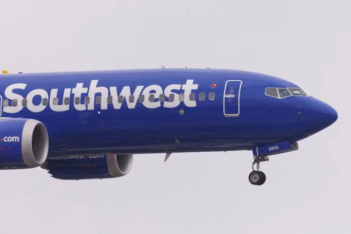 Southwest Airlines reaches tentative deal with union representing 19,000 attendants