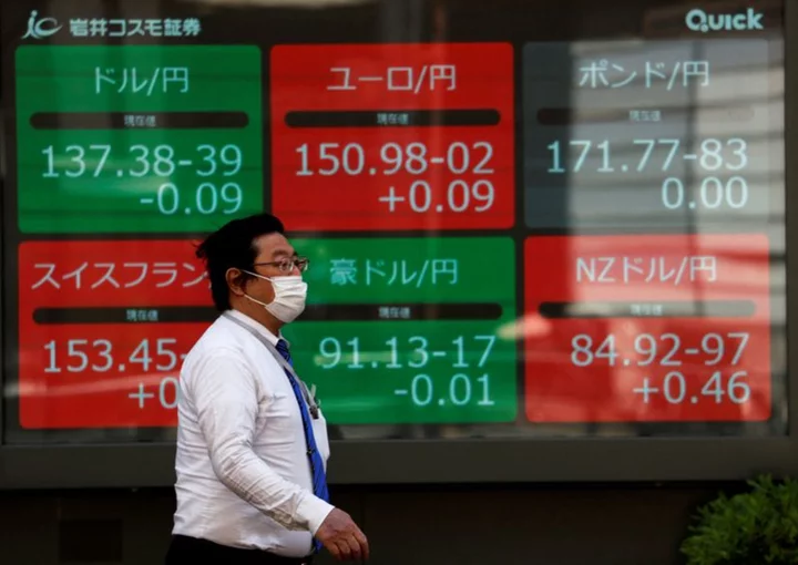 Asian shares rise as investor focus turns to US payrolls