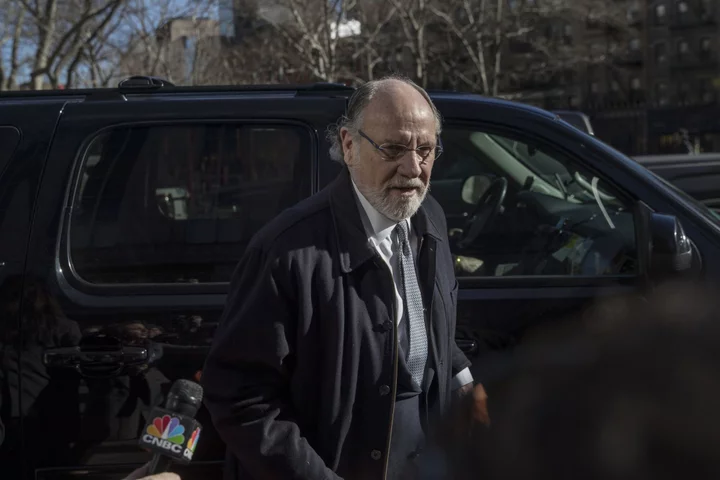 Corzine Plans to Shut Hedge Fund and Return Capital to Investors